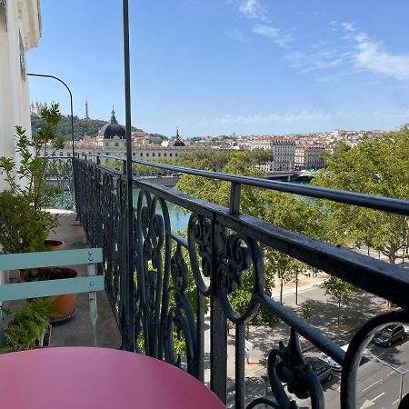 Vue Sur Rhone Apartment Lyon Bagian luar foto