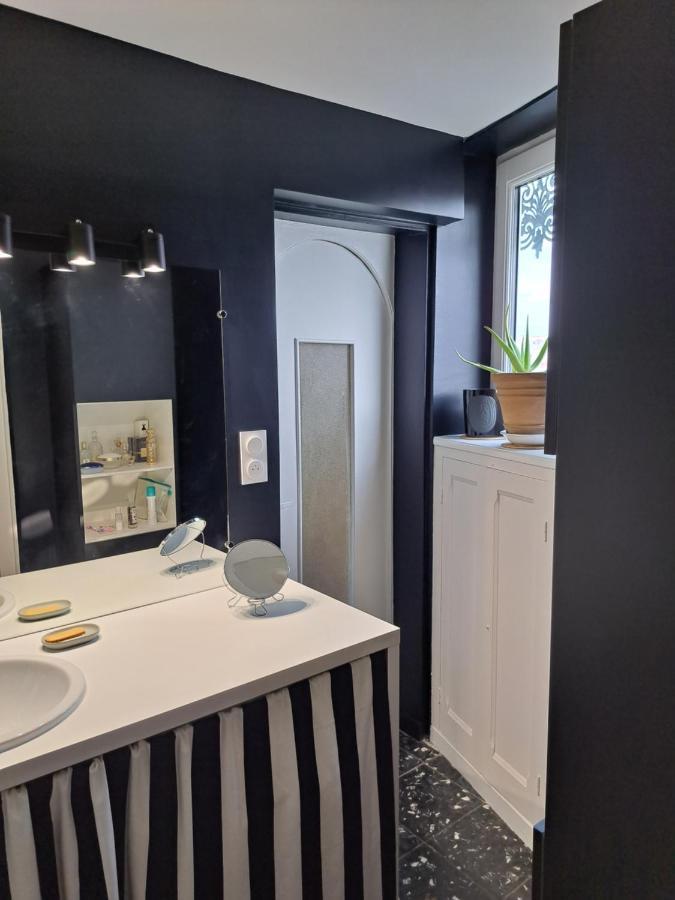 Vue Sur Rhone Apartment Lyon Bagian luar foto